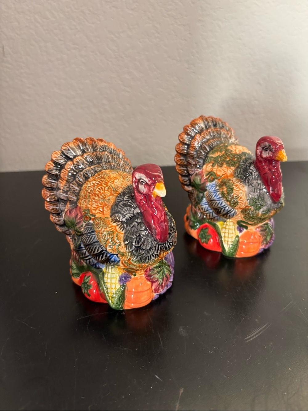 Vintage Turkey S&P Shakers
